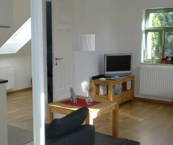 Stilvolle Am Grossen Garten Apartman